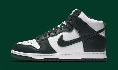 nike sb dunks apple|nike sb dunks release dates.